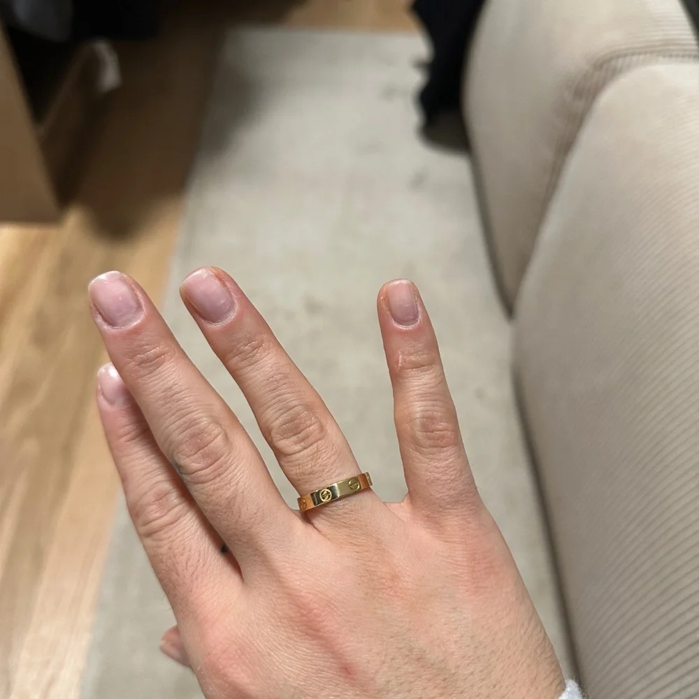 Cartier Gold LOVE Ring small - Picture 3 of 6